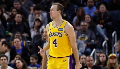 皇冠体育登录入口-神操作！真实命中率74%，2换1完成史诗级升级，佩林卡，真有你的